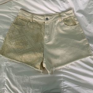 Molly Green shorts